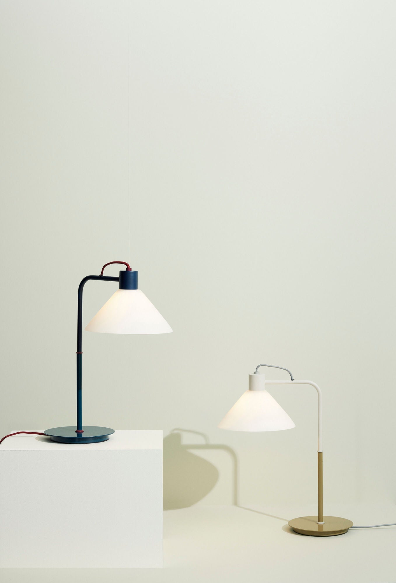 Hübsch Spot Table Lamp Blue