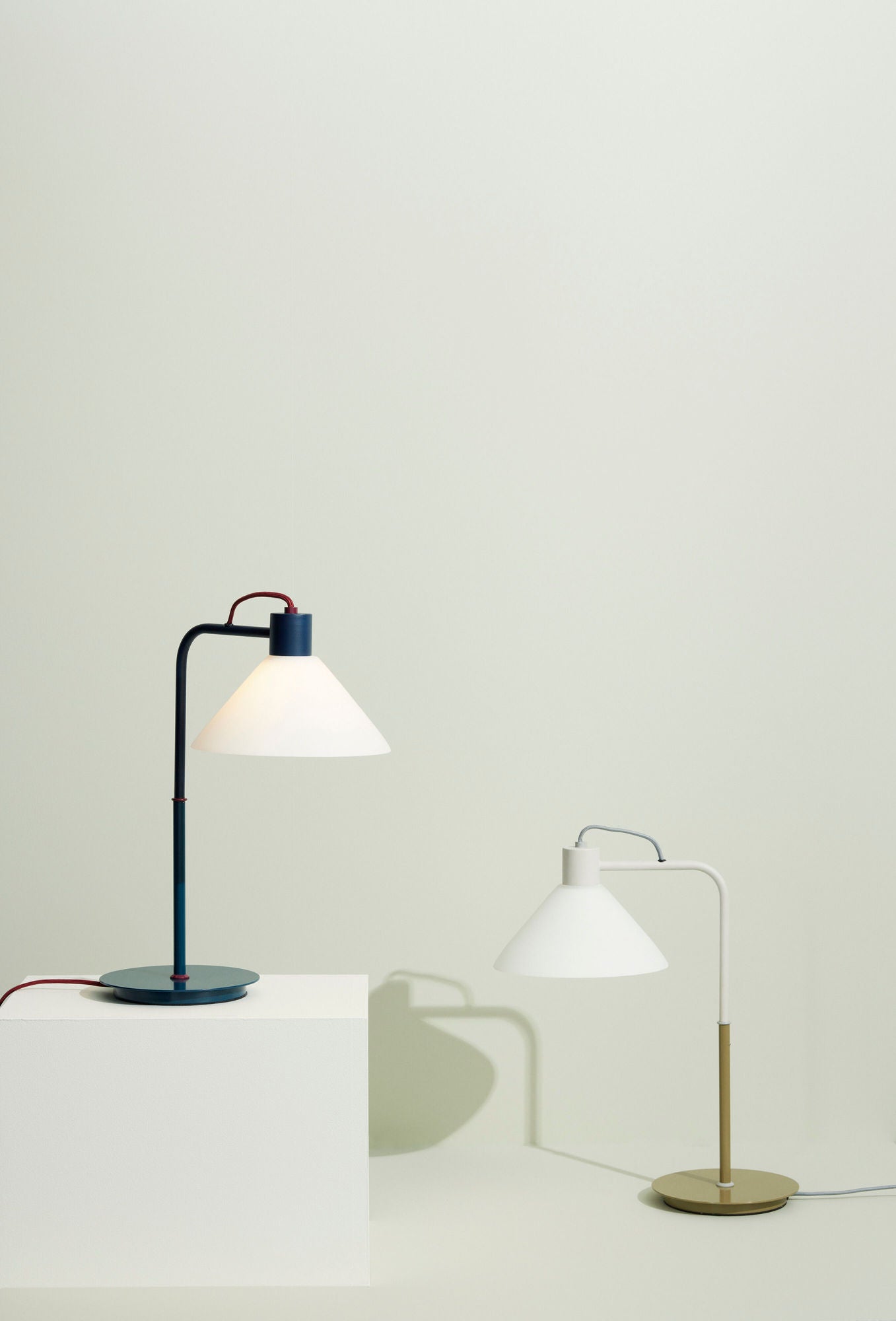 Hübsch Spot Table Lamp Blue