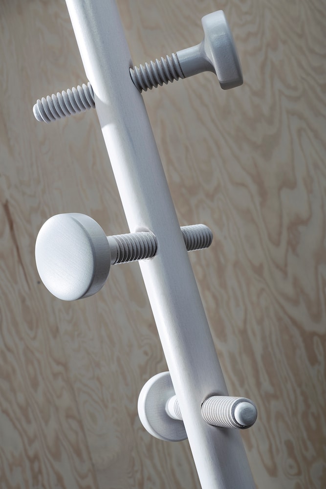 Essem Design Skruvad Coat Rack, White