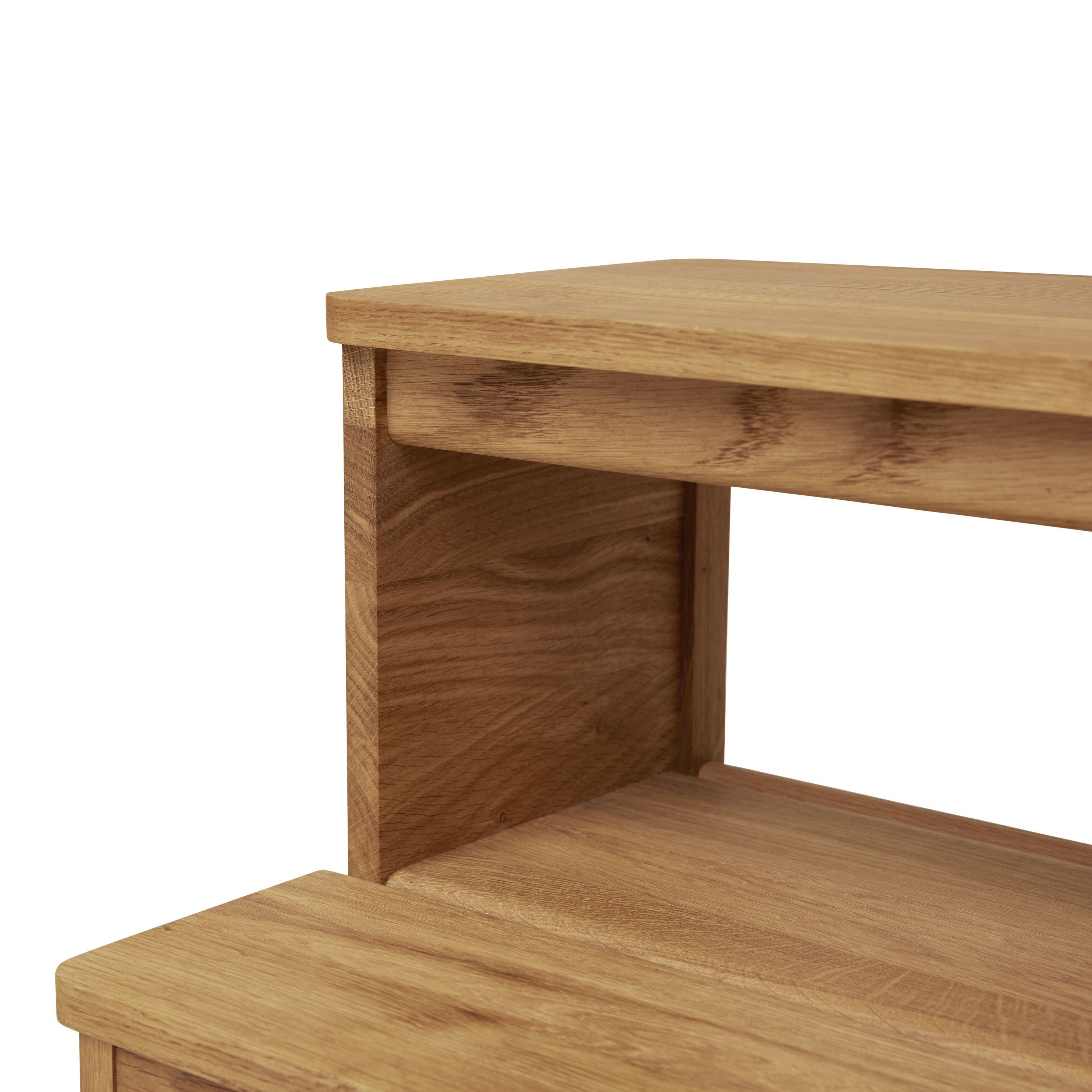 Form & Refine A Line Stepstool. Oak