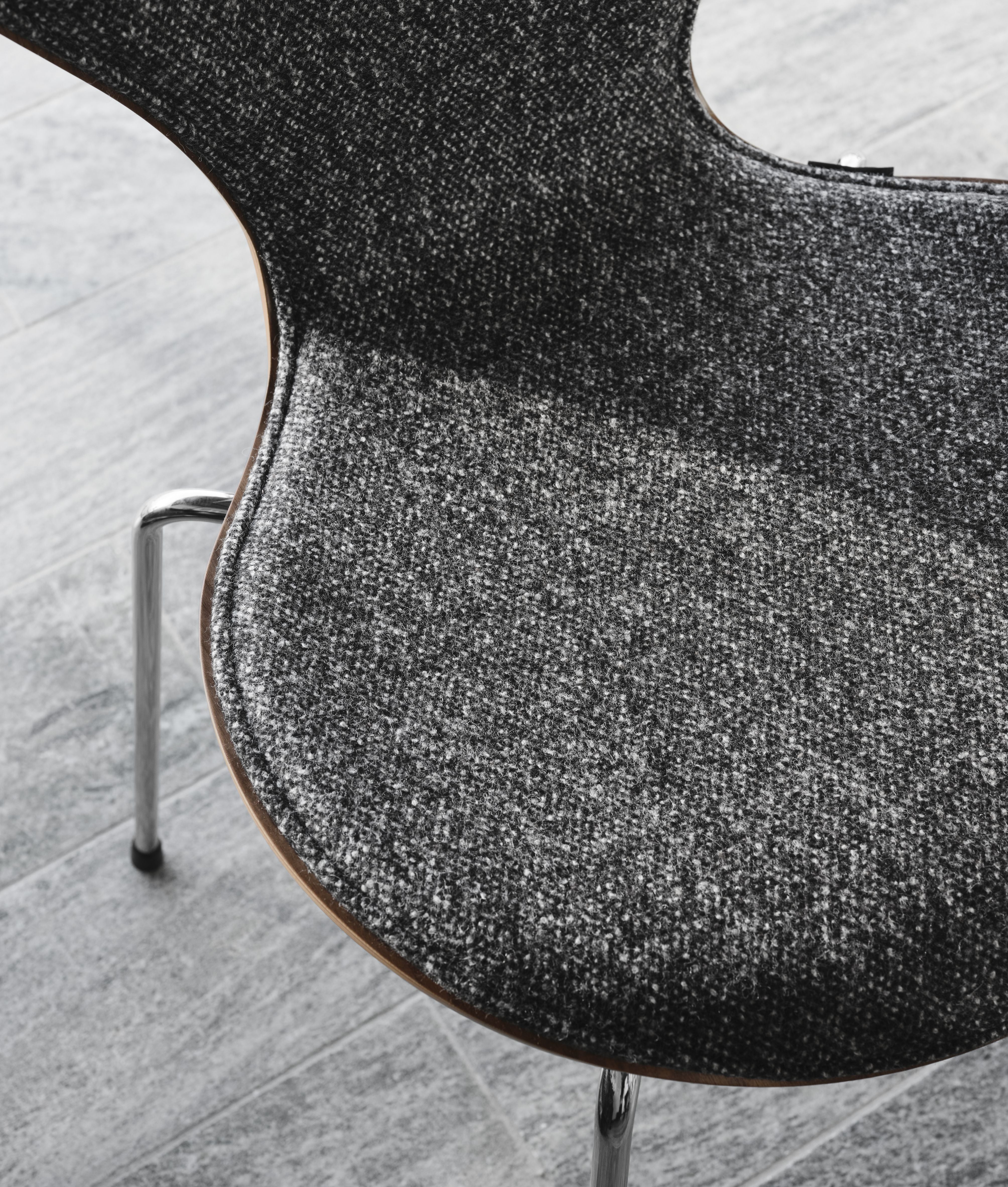 Fritz Hansen 3107 Chair, Front Upholstery With Vanir Fabric Anniversary Collection