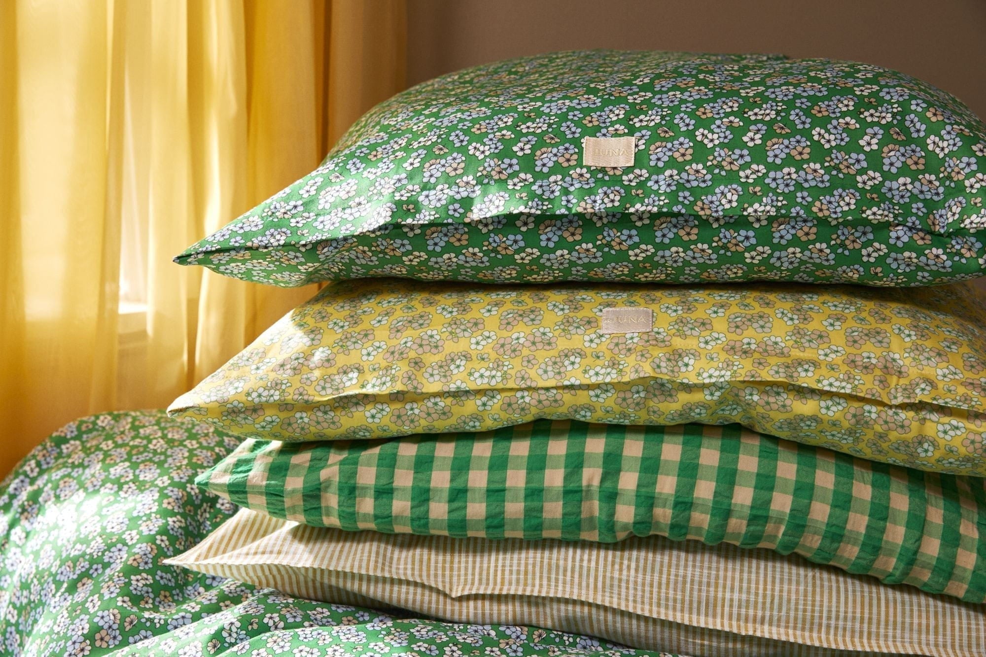 Juna Pleasantly Bed Linen 140x200 Cm, Green