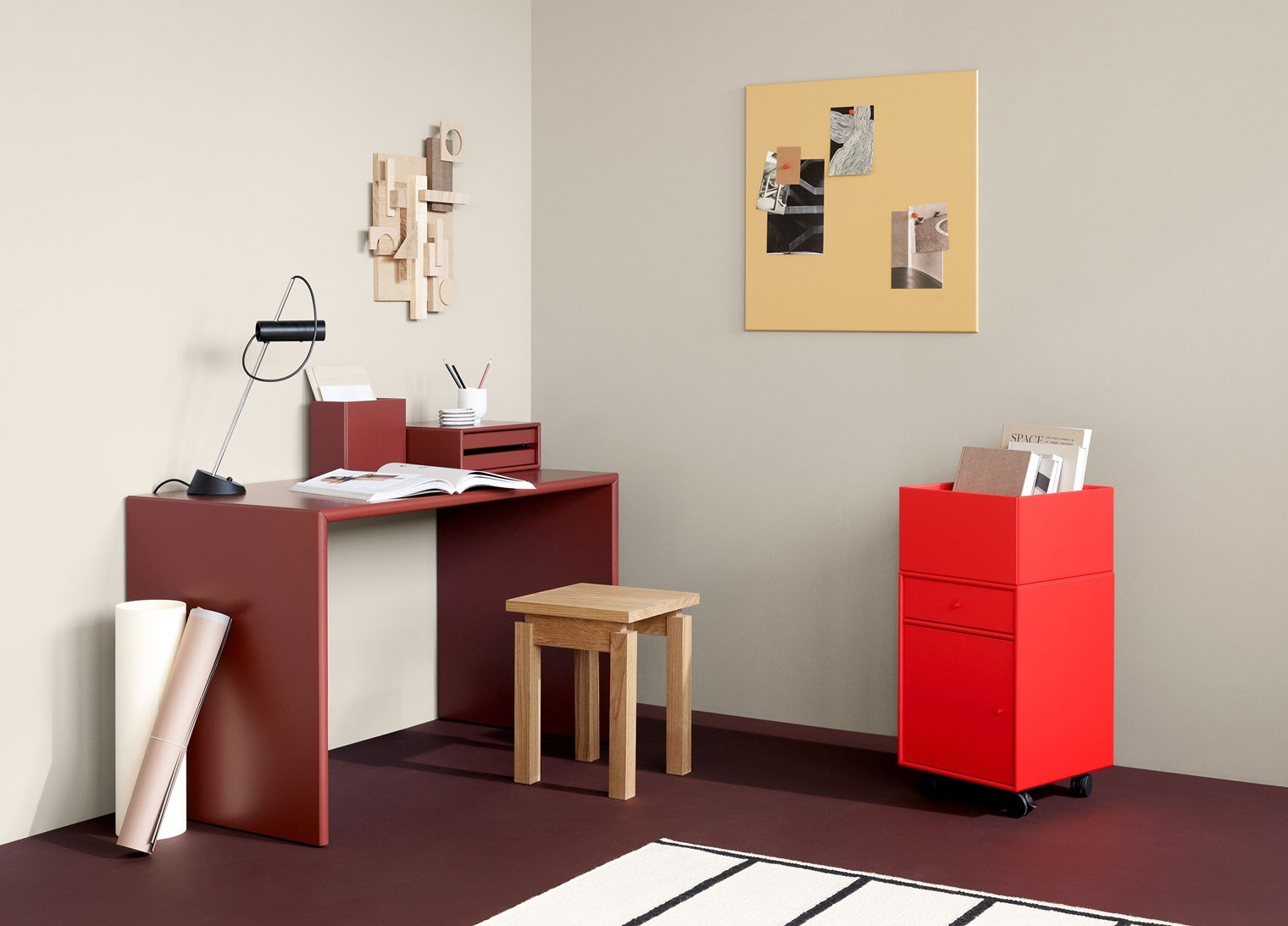 Montana Runner Office Unit On Castors, Amber Yellow