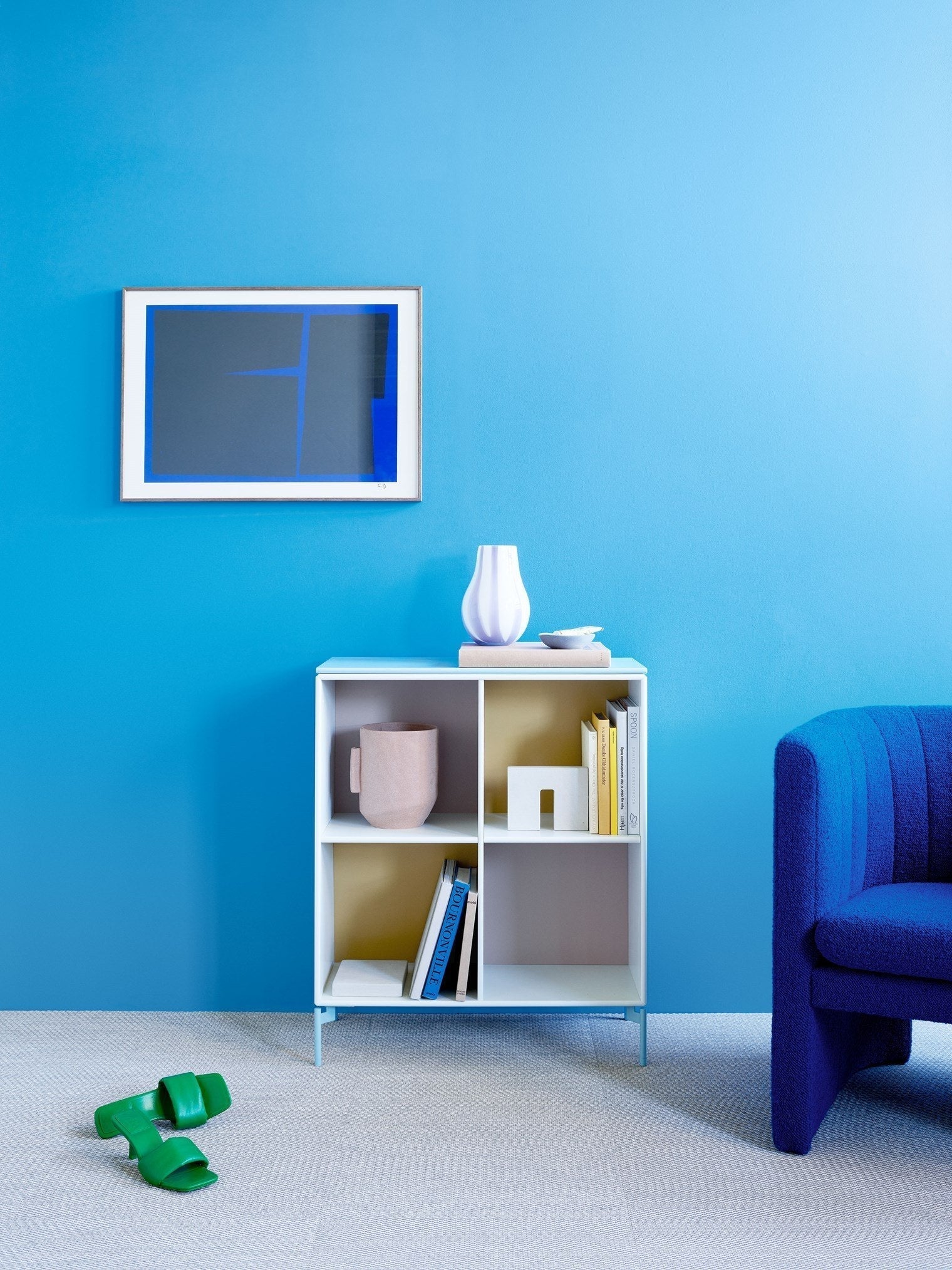 Montana Show Bookcase With Legs, Azure Blue/Snow White