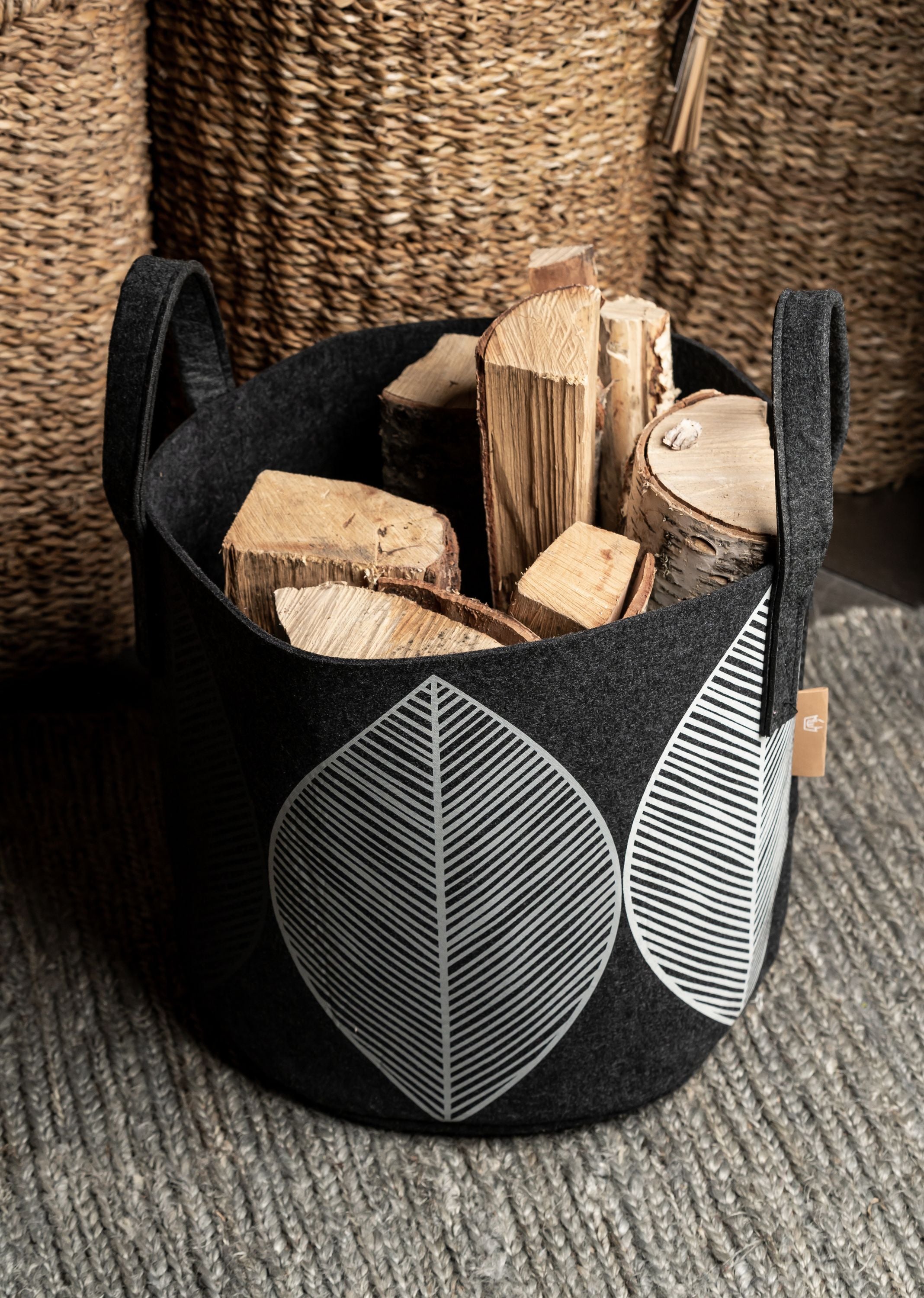 Muurla Storage Basket Leaf, Dark Grey