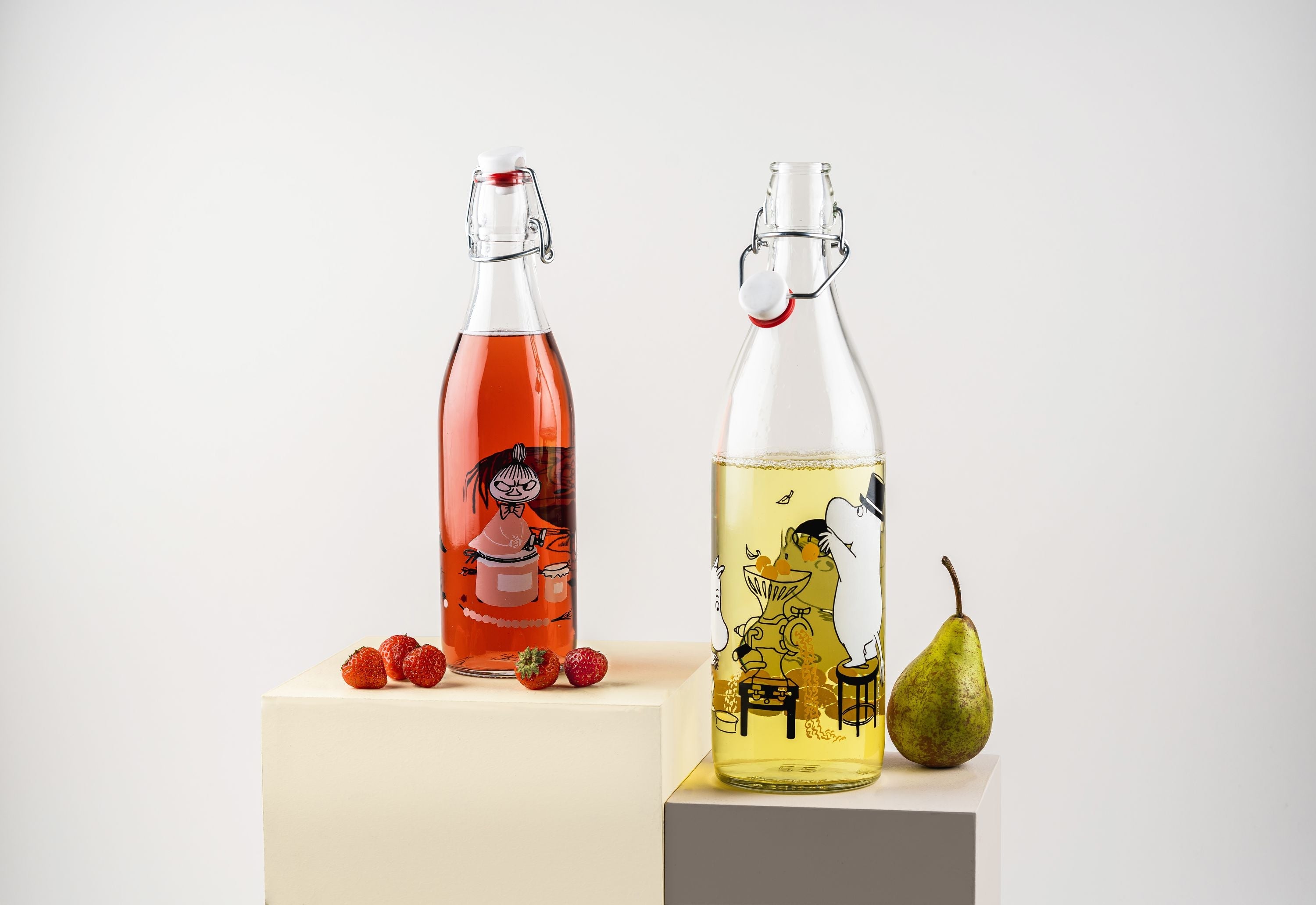 Muurla Moomin Glass Bottle, Fruits