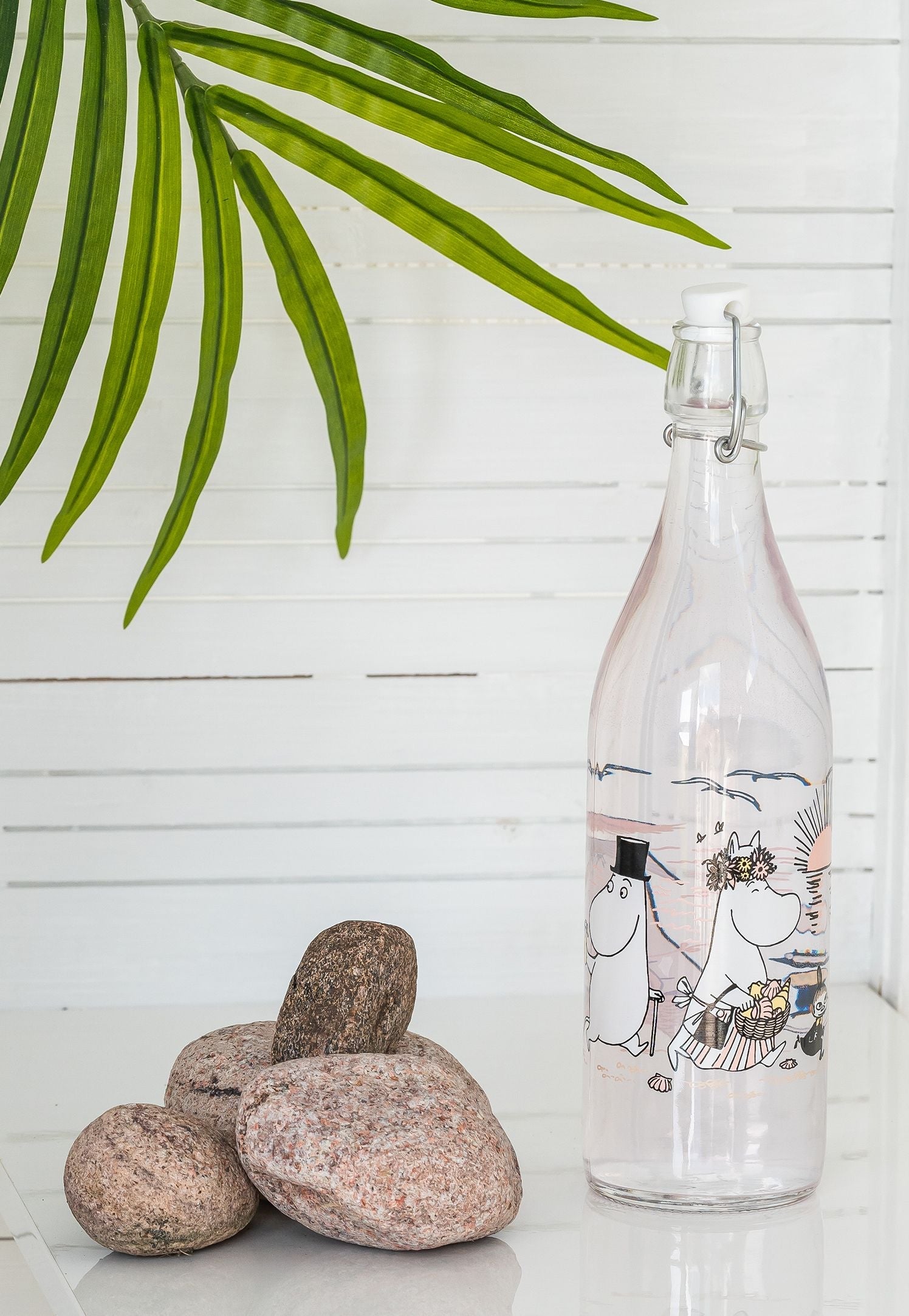 Muurla Moomin Glass Bottle, The Beach