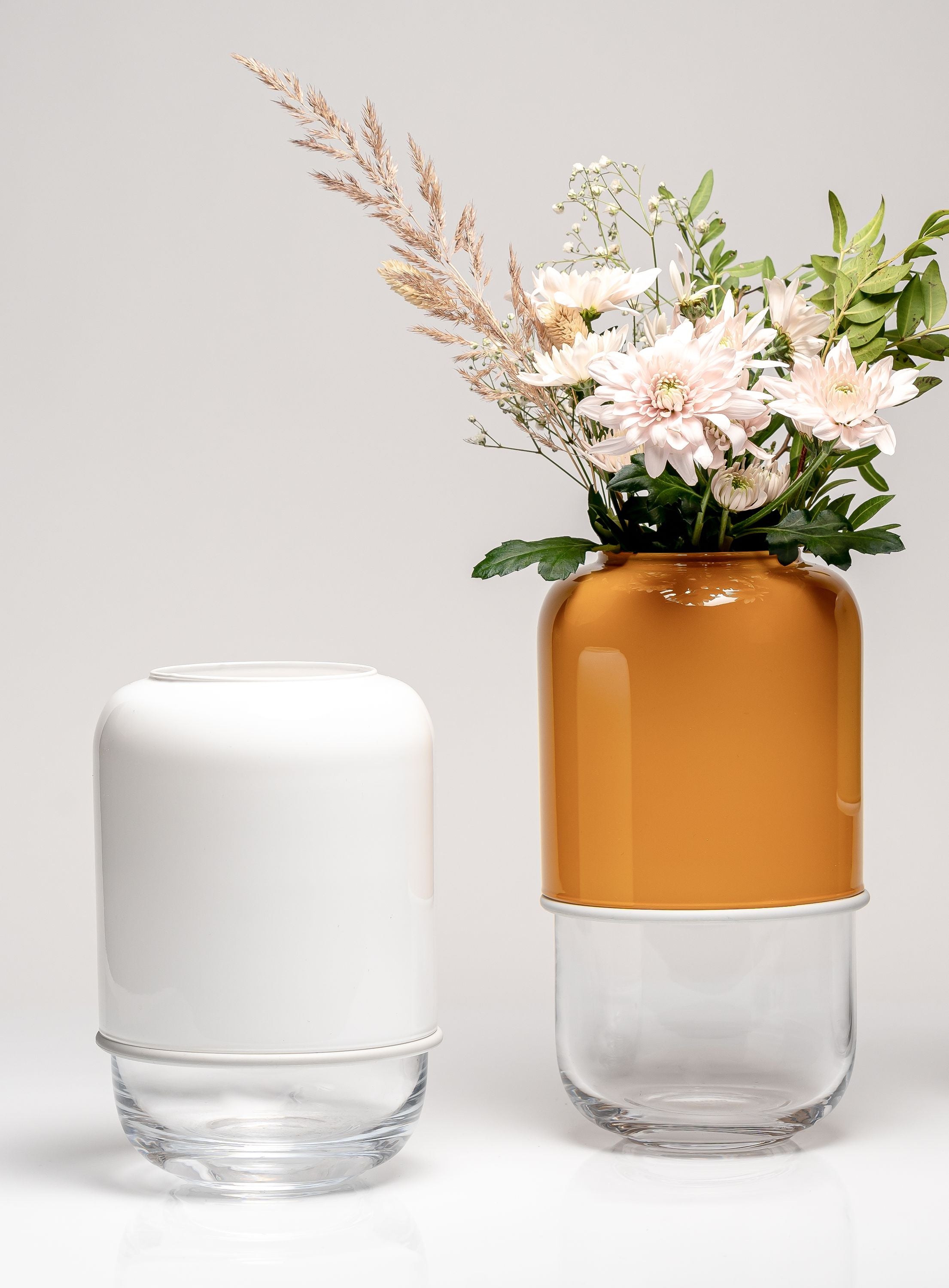 Muurla Capsule Vase, White