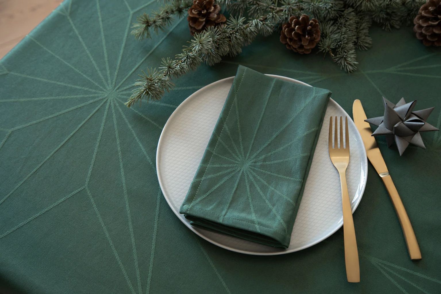 Novoform Design Stars Tablecloth 220 Cm, Green