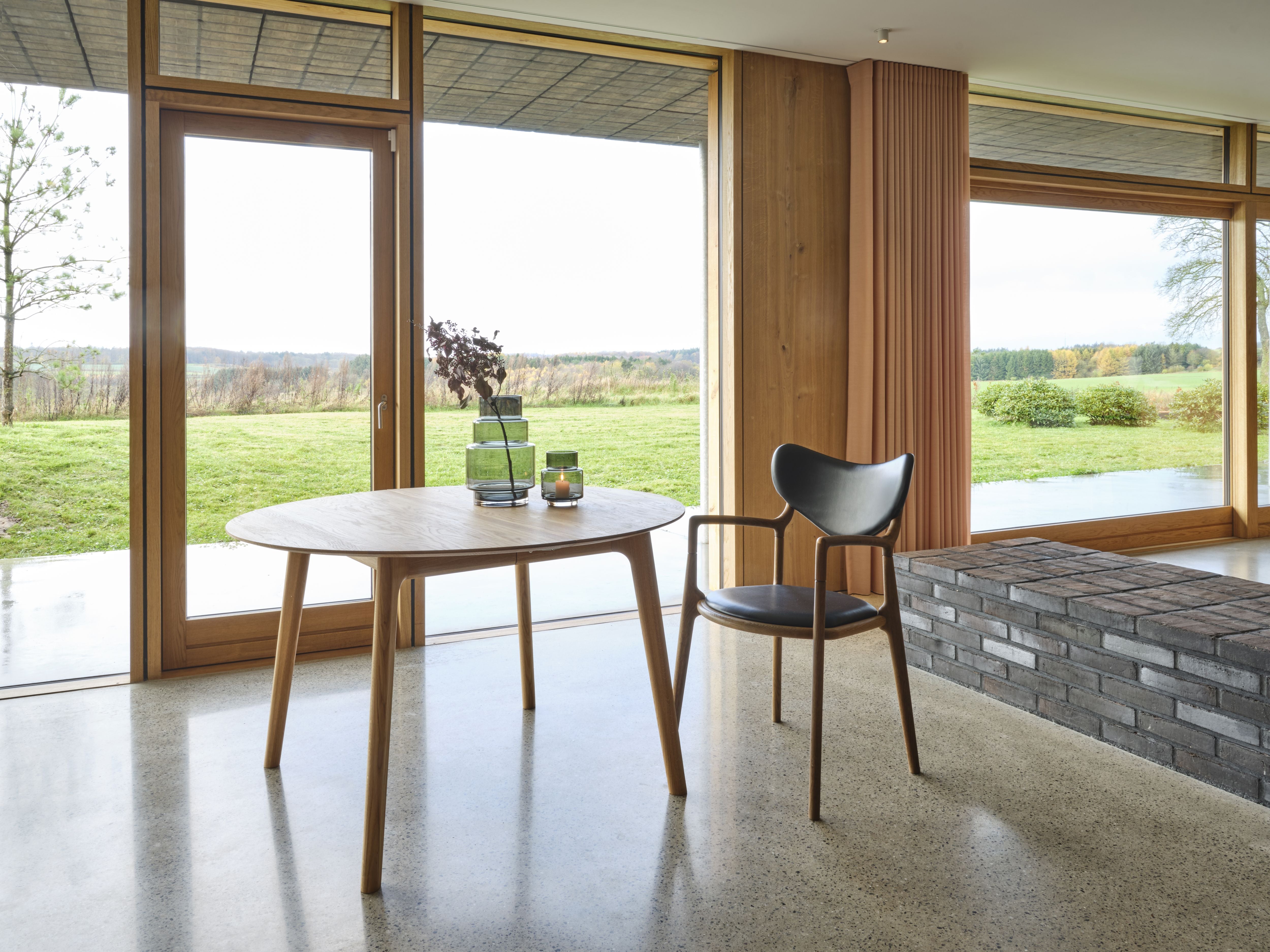 Ro Collection Salon Extendable Table In Oiled Oak, ø 120 Cm