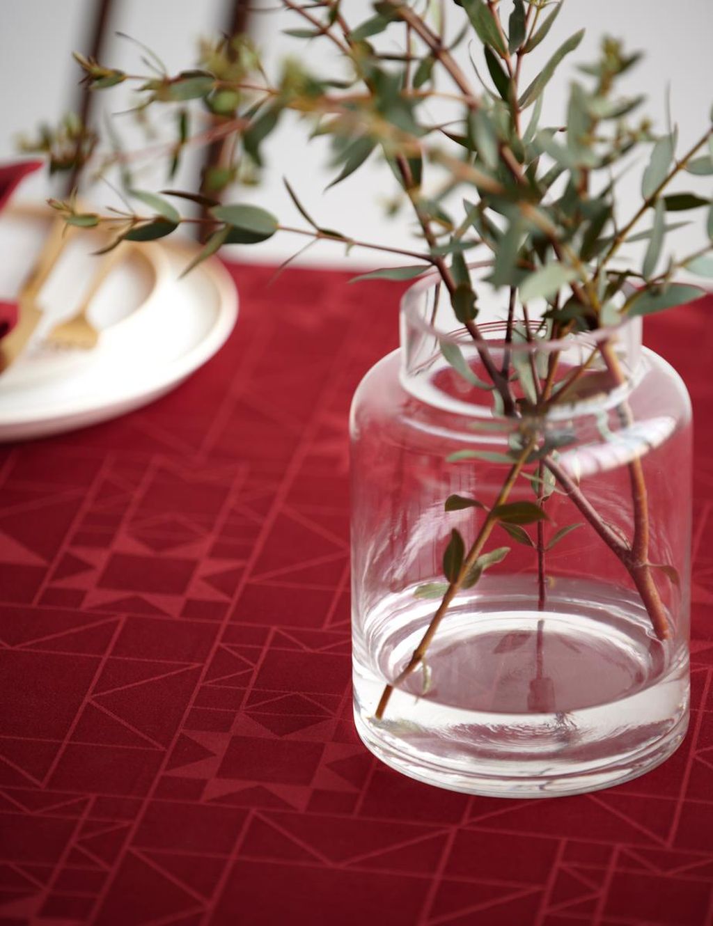 Södahl Star 140x220 Damask Tablecloth, Red