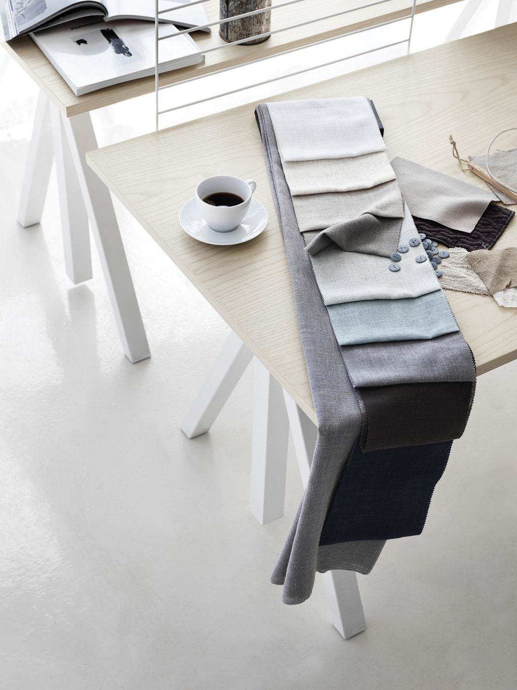 String Furniture Height Adjustable Work Table 78x160 Cm, Light Grey Linoleum