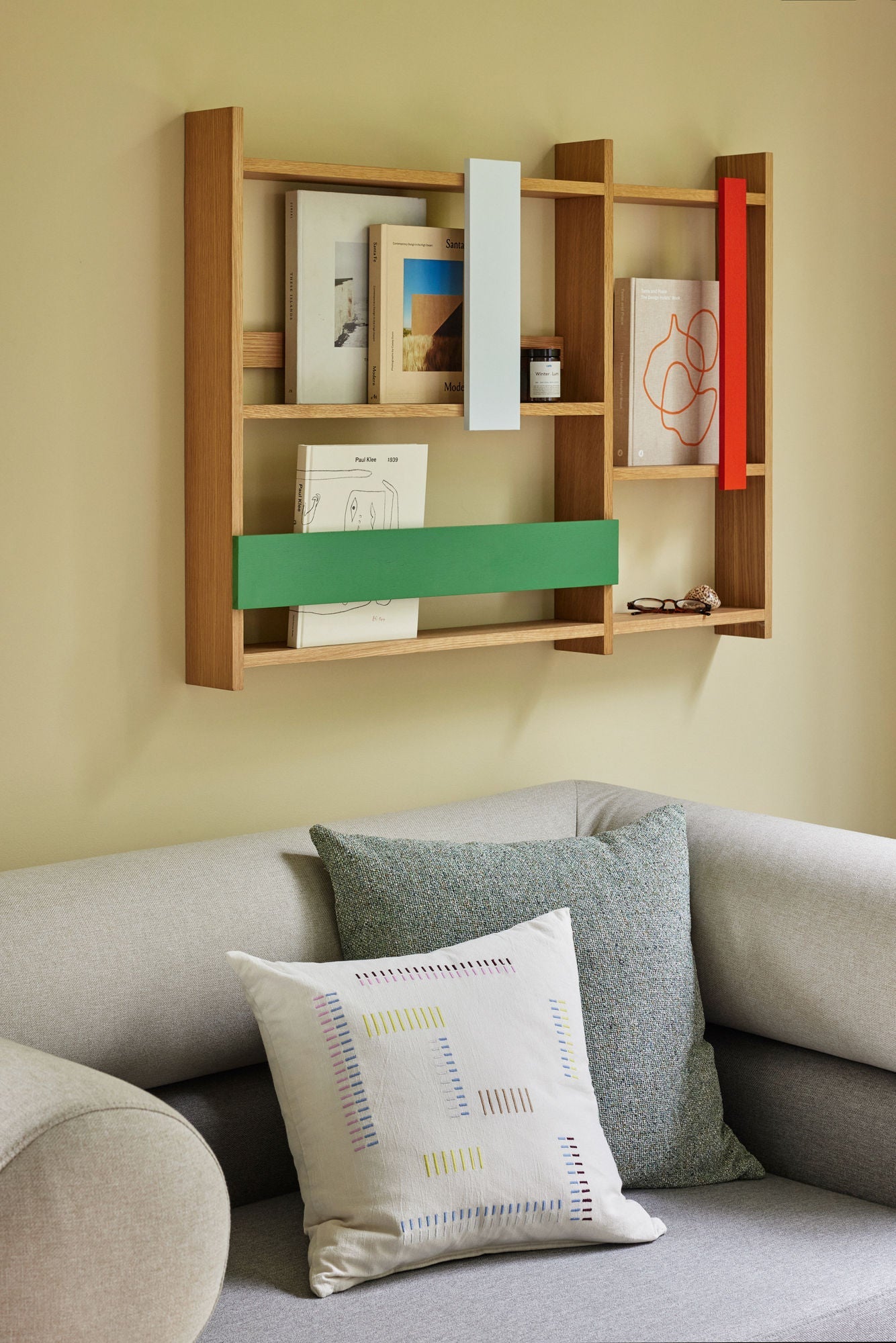 Hübsch Arki Wall Shelf/Magazine Holder Natural/Multicolour