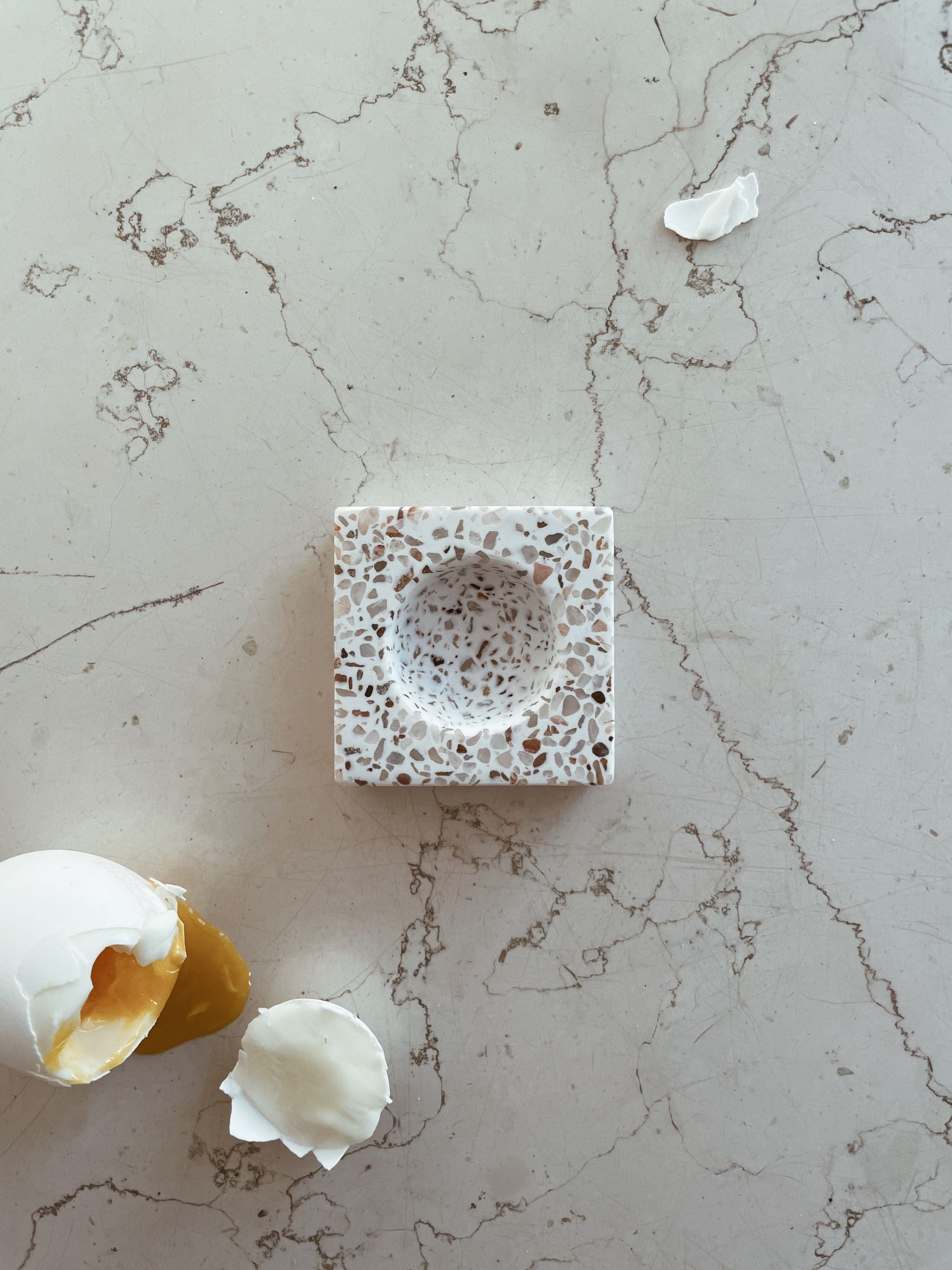 Humdakin Terrazzo Egg Holder Single