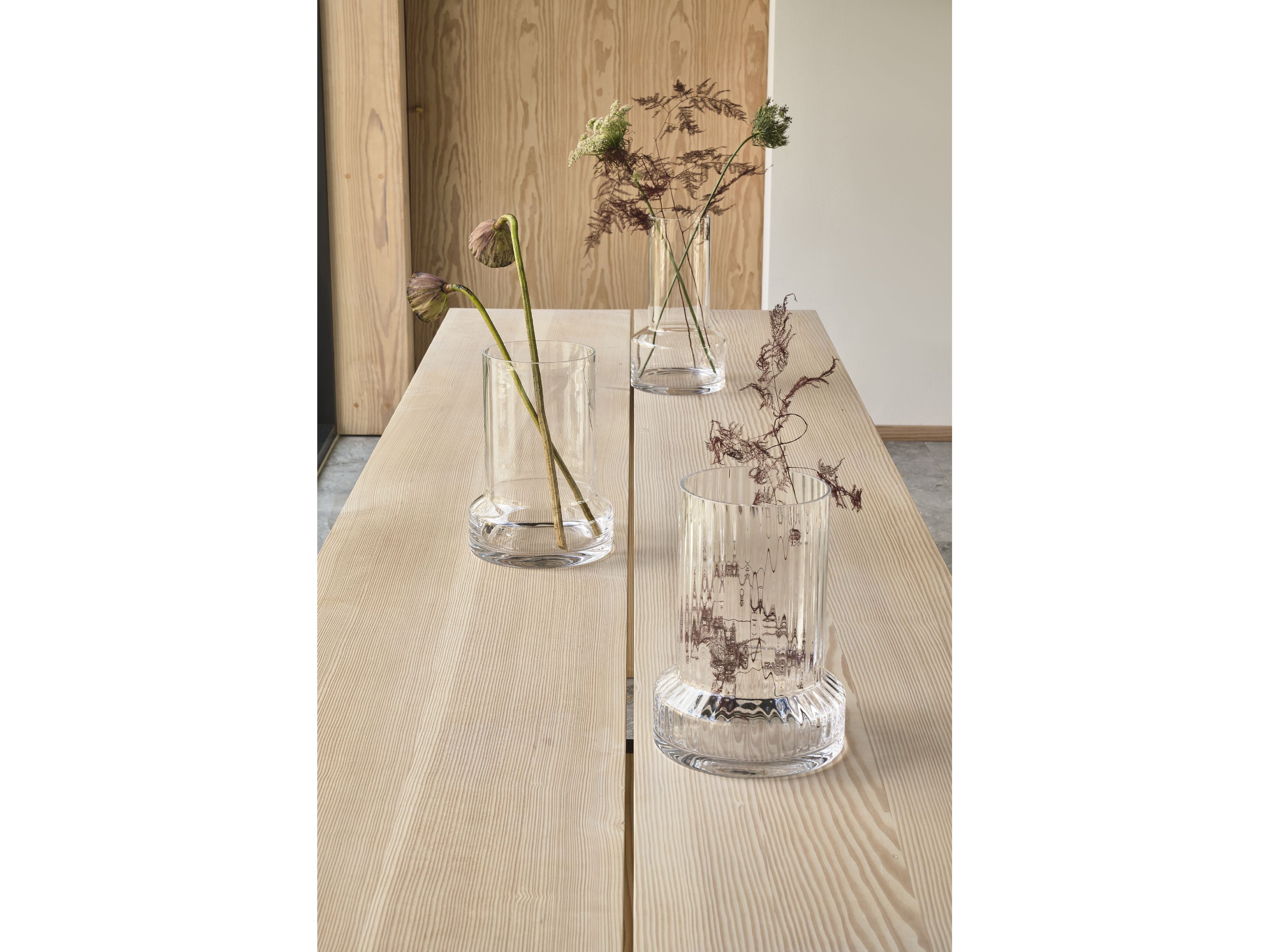 [product_category]-Villa Collection Hvils Ridged Vase ø 21 X 29 Cm, Clear-Villa Collection-5722000312772-31277-VIL-4