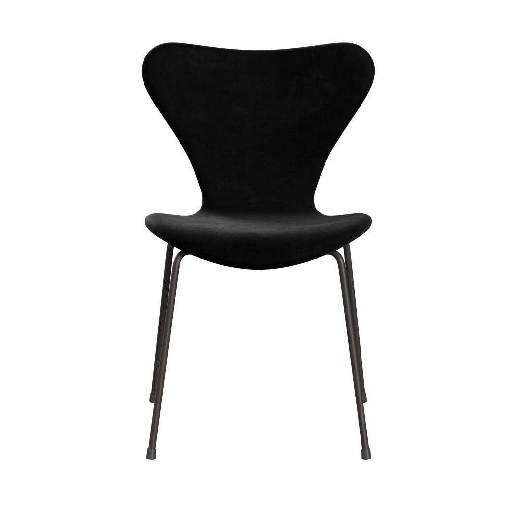 Fritz Hansen 3107 Chair Full Upholstery, Warm Graphite/Belfast Velvet Night Black