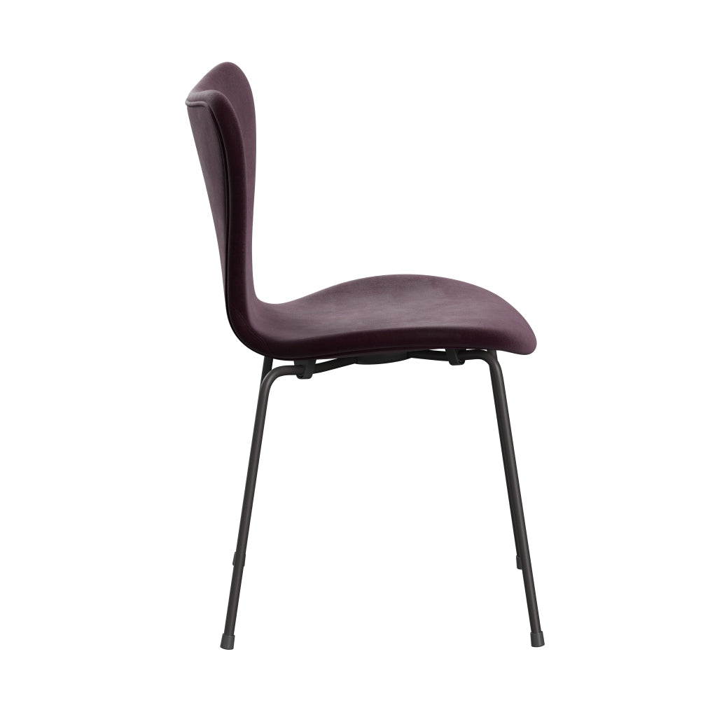 Fritz Hansen 3107 Chair Full Upholstery, Warm Graphite/Belfast Velvet Dark Plum