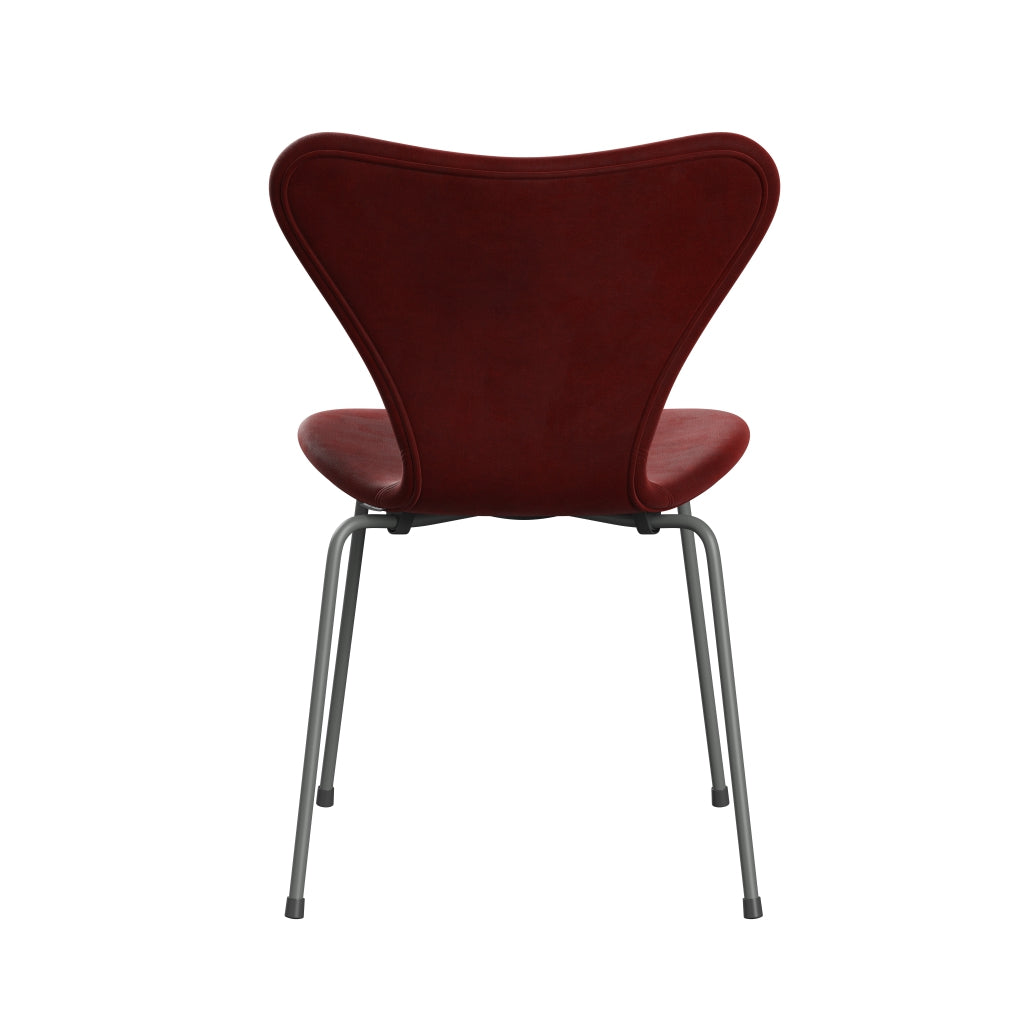 Fritz Hansen 3107 Chair Full Upholstery, Silver Grey/Belfast Velvet Autumn Red