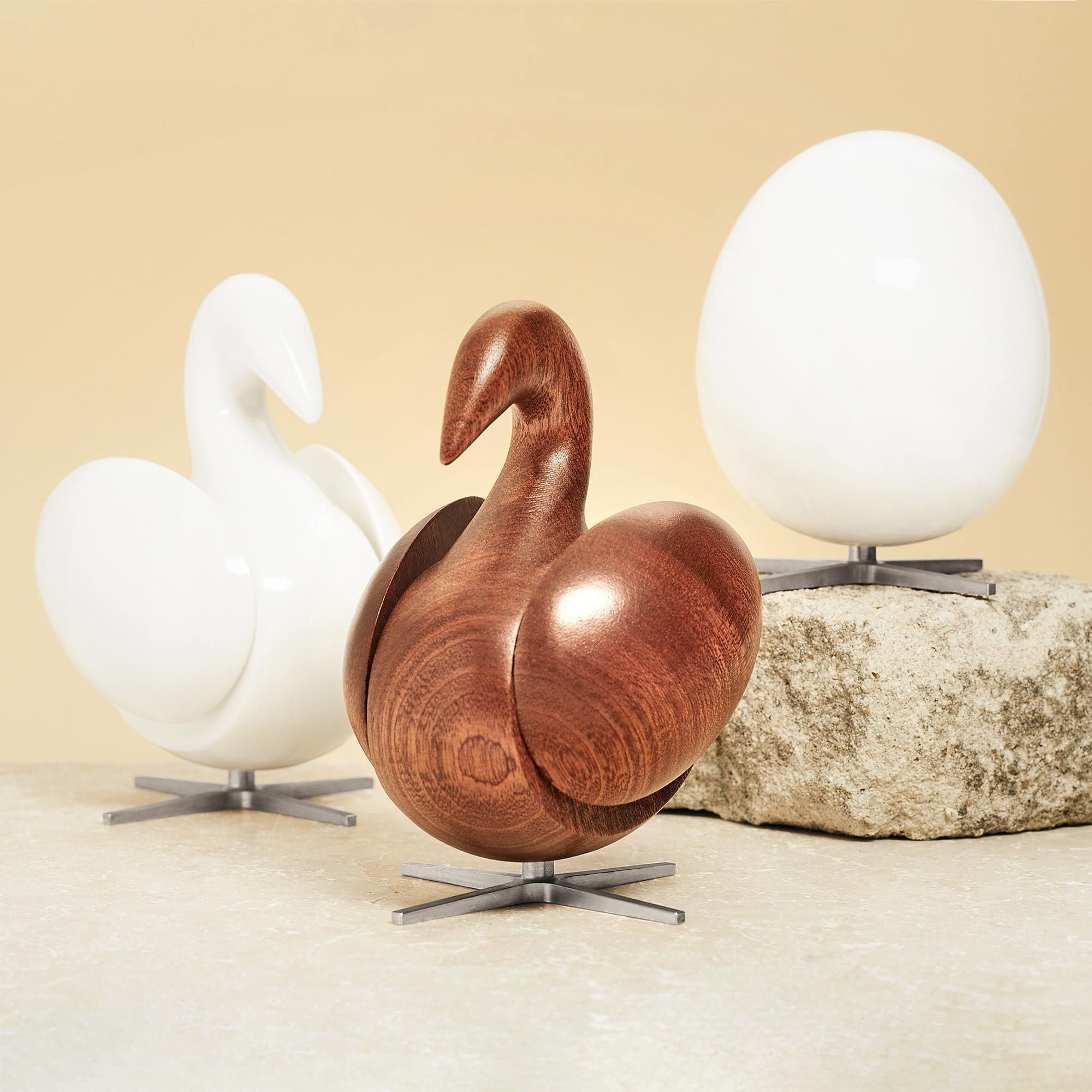 Brainchild The Egg Wooden Figure Mahogany White, Steel Base