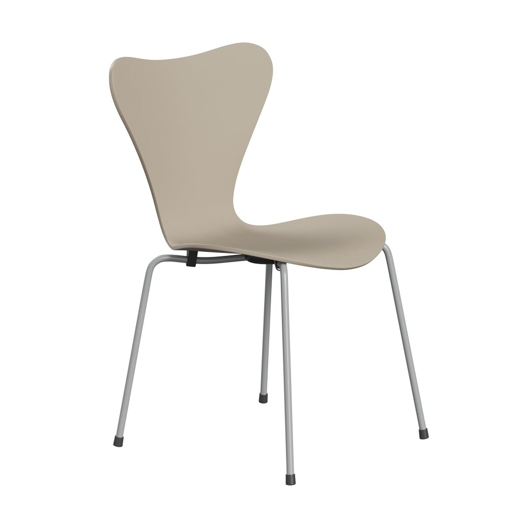 Fritz Hansen 3107 Chair Unupholstered, Nine Grey/Coloured Ash Light Beige