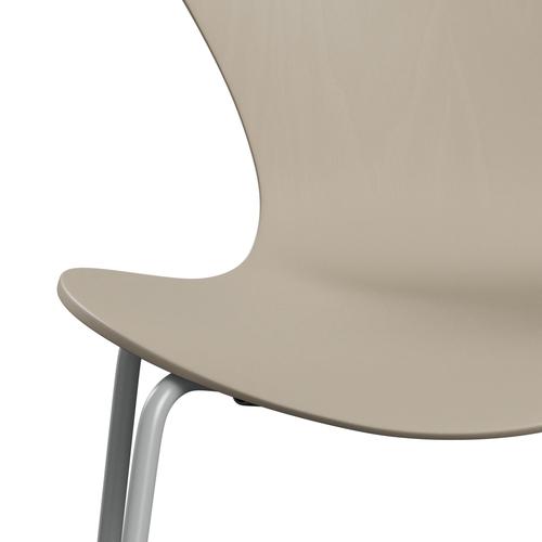 Fritz Hansen 3107 Chair Unupholstered, Nine Grey/Coloured Ash Light Beige