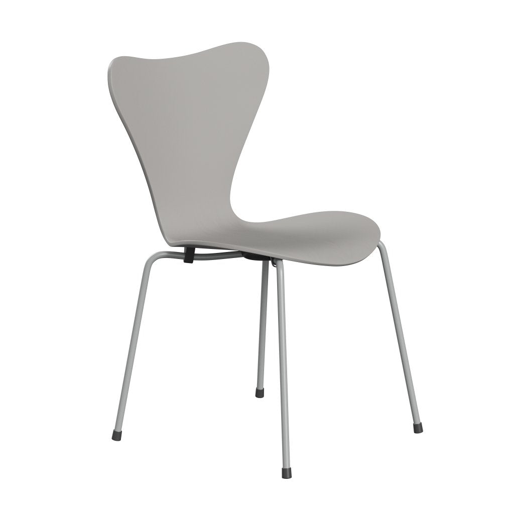 Fritz Hansen 3107 Chair Unupholstered, Nine Grey/Dyed Ash Nine Grey