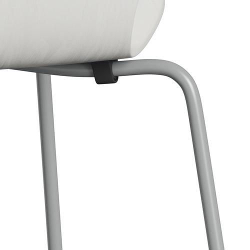 Fritz Hansen 3107 Chair Unupholstered, Nine Grey/Dyed Ash White