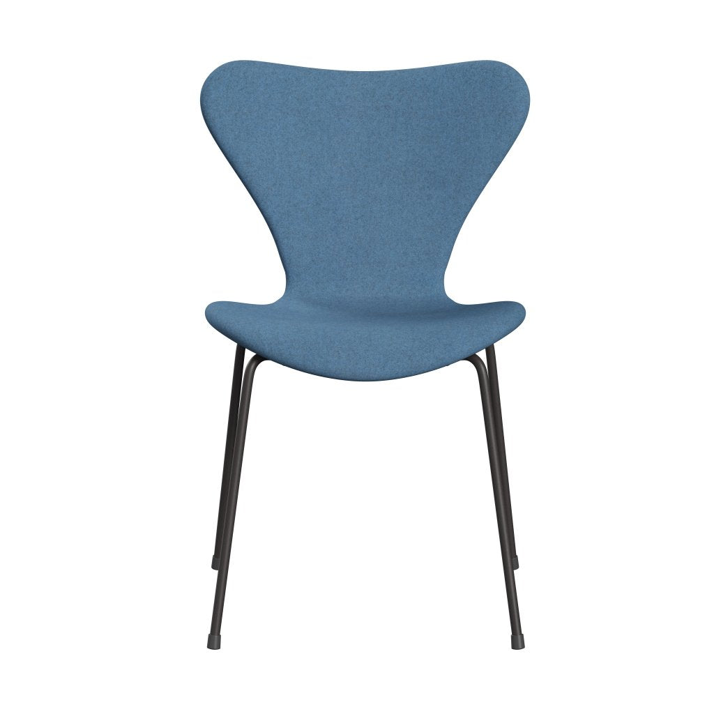 Fritz Hansen 3107 Chair Full Upholstery, Warm Graphite/Divina Melange Light Blue