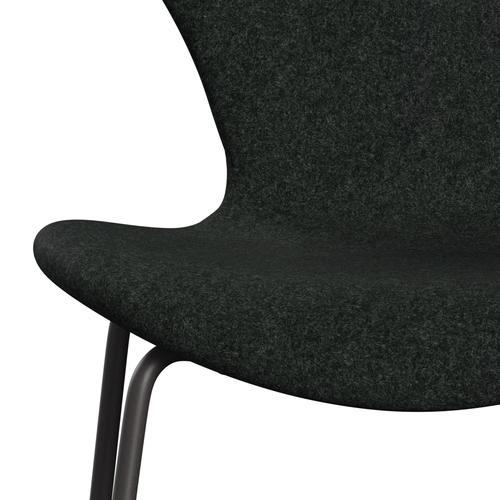 Fritz Hansen 3107 Chair Full Upholstery, Warm Graphite/Divina Melange Salt & Pepper