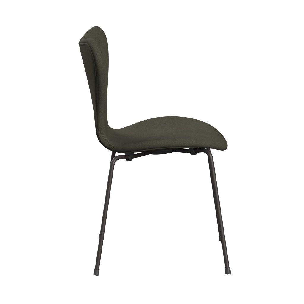 Fritz Hansen 3107 Chair Full Upholstery, Warm Graphite/Divina Military Green