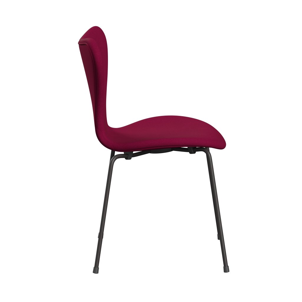 Fritz Hansen 3107 Chair Full Upholstery, Warm Graphite/Divina Pink Dark