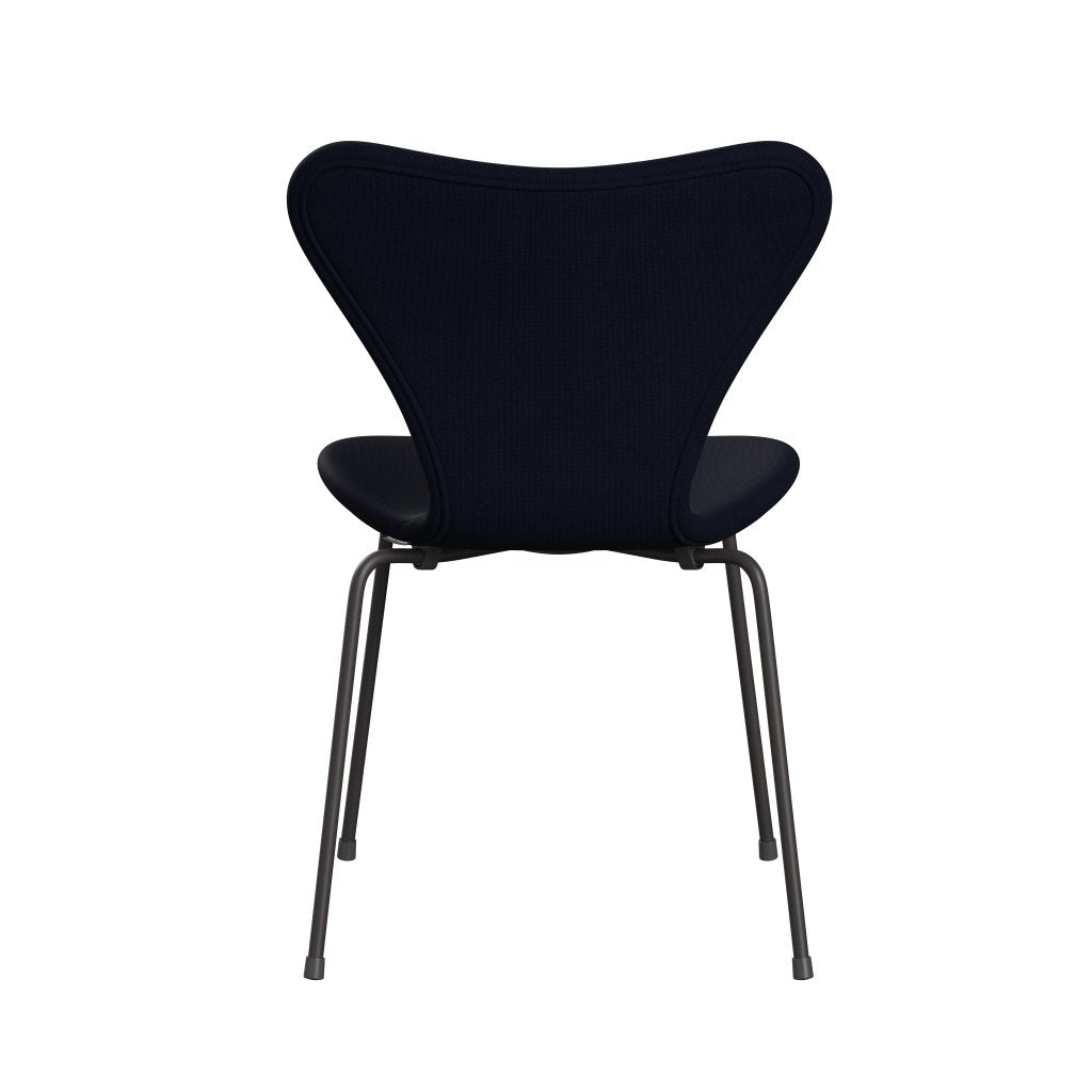 Fritz Hansen 3107 Chair Full Upholstery, Warm Graphite/Fame Navy (F66061)