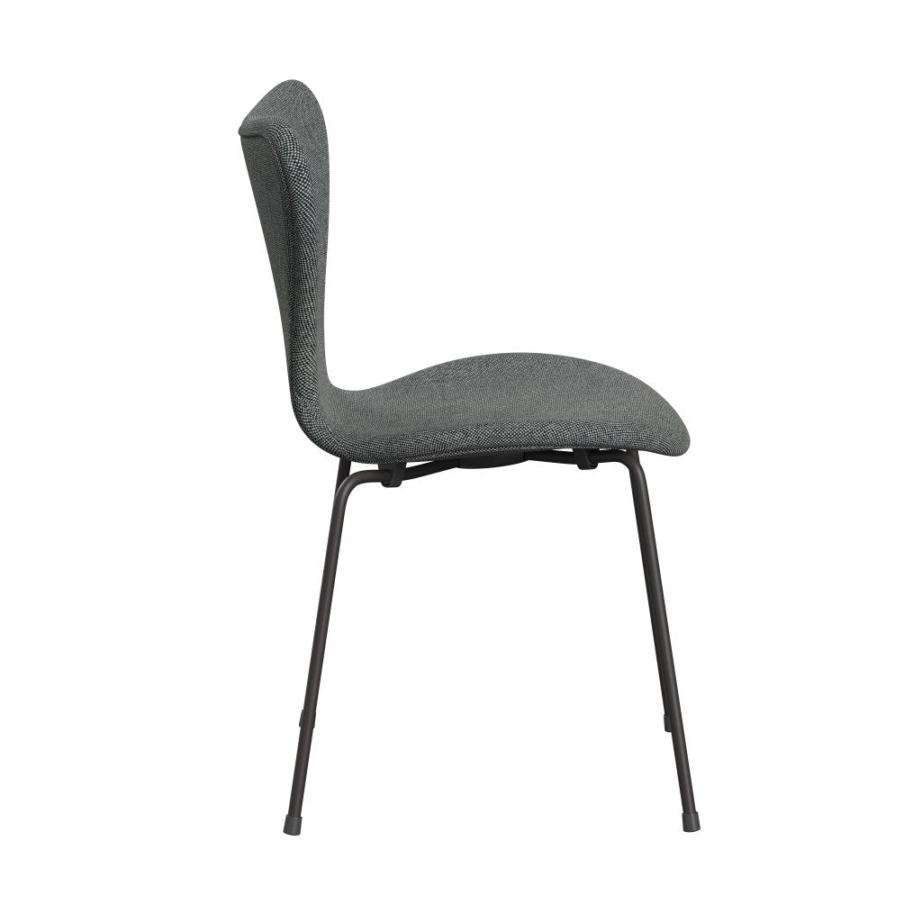 Fritz Hansen 3107 Chair Full Upholstery, Warm Graphite/Hallingdal White/Brown