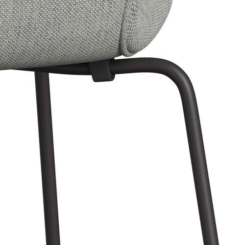 Fritz Hansen 3107 Chair Full Upholstery, Warm Graphite/Hallingdal White/Grey