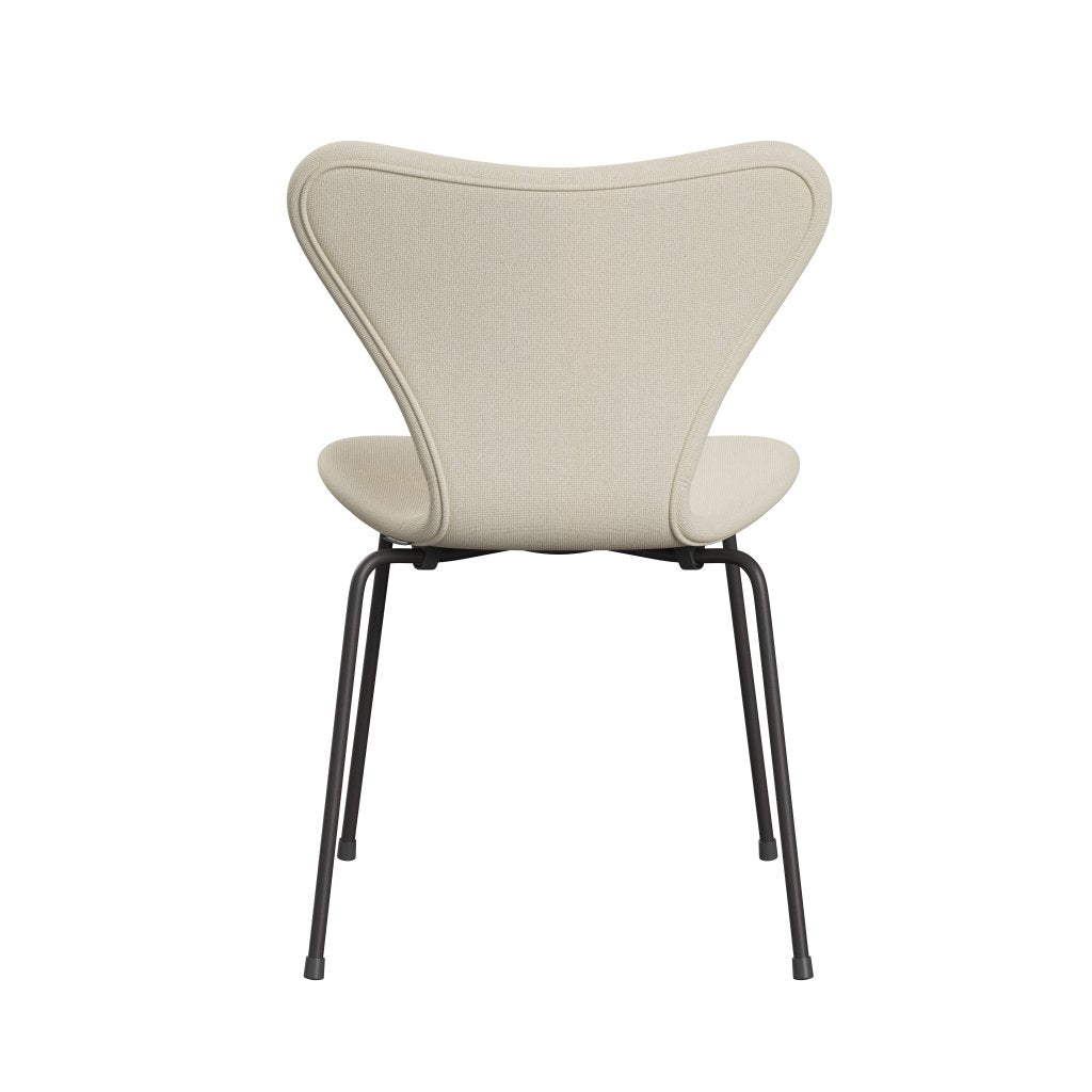 Fritz Hansen 3107 Chair Full Upholstery, Warm Graphite/Hallingdal Wool White