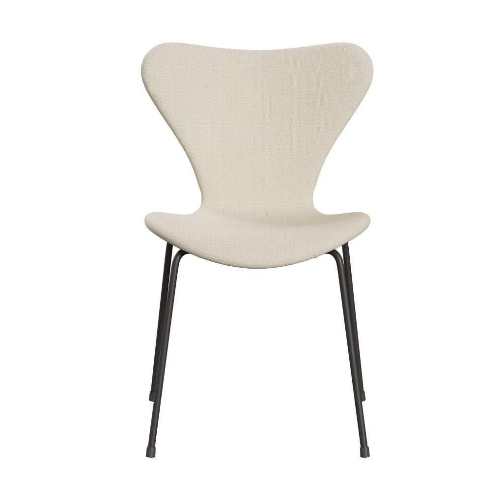 Fritz Hansen 3107 Chair Full Upholstery, Warm Graphite/Hallingdal Wool White