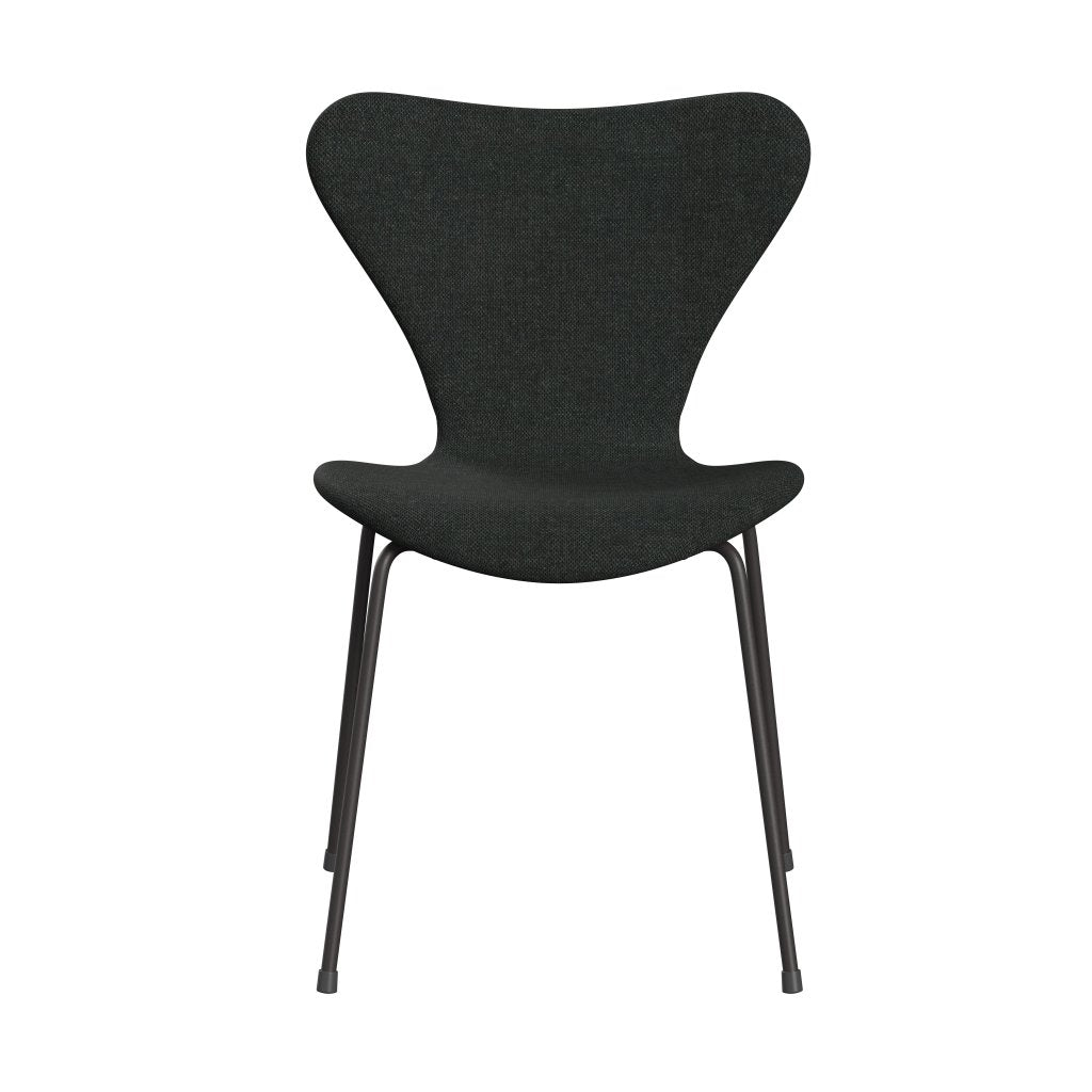 Fritz Hansen 3107 Chair Full Upholstery, Warm Graphite/Re Wool Black/Natural