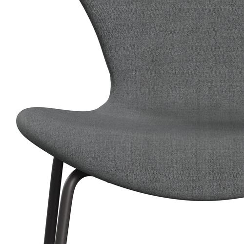 Fritz Hansen 3107 Chair Full Upholstery, Warm Graphite/Remix Grey (Rem143)