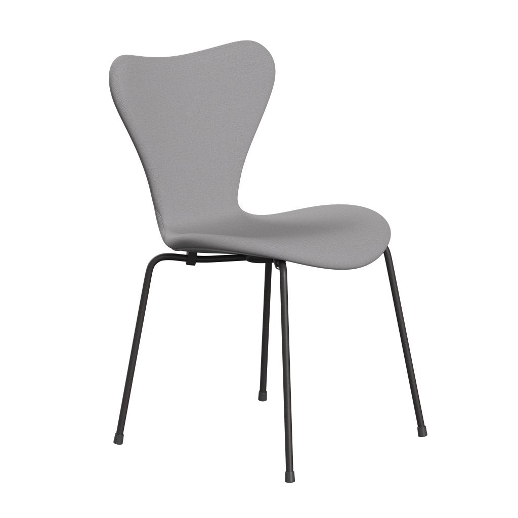 Fritz Hansen 3107 Chair Full Upholstery, Warm Graphite/Remix Grey/Green