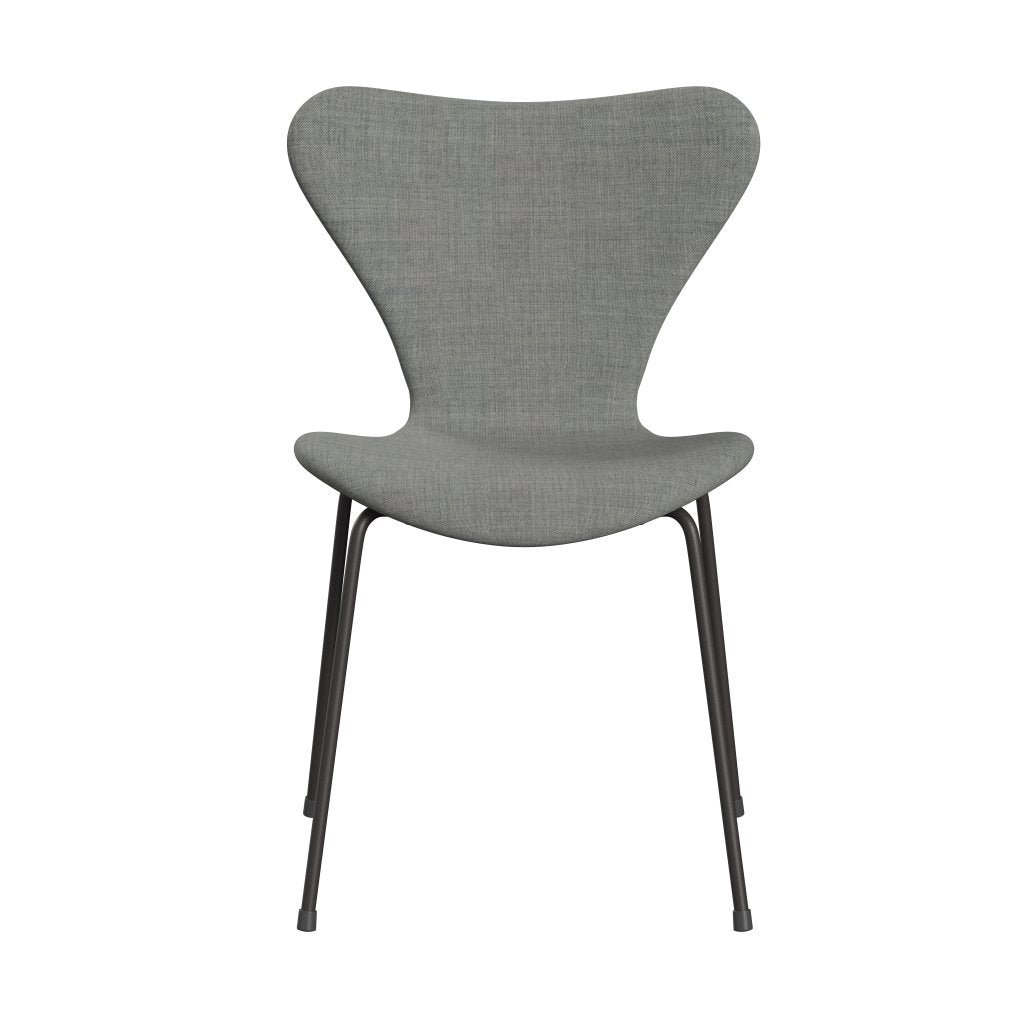 Fritz Hansen 3107 Chair Full Upholstery, Warm Graphite/Remix Light Grey