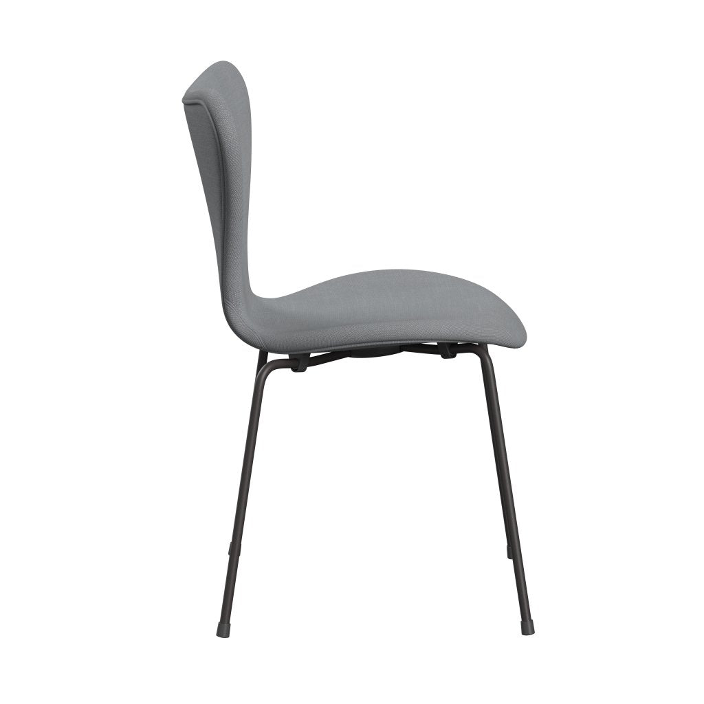 Fritz Hansen 3107 Chair Full Upholstery, Warm Graphite/Steelcut Light Grey