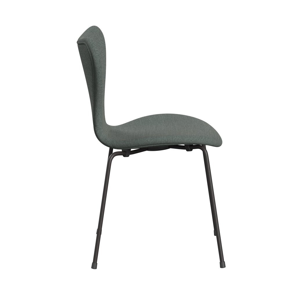 Fritz Hansen 3107 Chair Full Upholstery, Warm Graphite/Steelcut Trio White/Dark Green