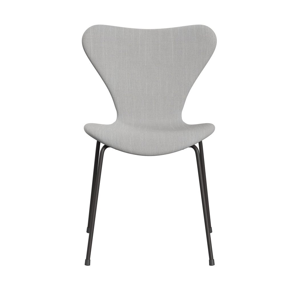 Fritz Hansen 3107 Chair Full Upholstery, Warm Graphite/Sunniva 2 Natural/Light Grey