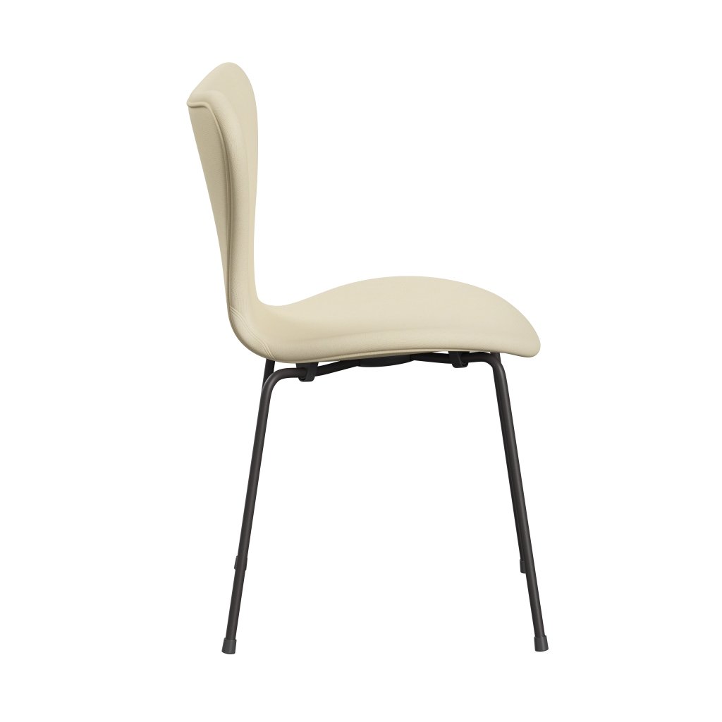 Fritz Hansen 3107 Chair Full Upholstery, Warm Graphite/Tonus Wool White