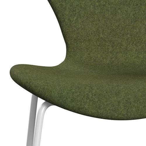 Fritz Hansen 3107 Chair Full Upholstery, White/Divina Md Winter Green