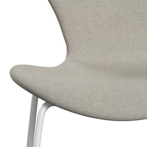 Fritz Hansen 3107 Chair Full Upholstery, White/Hallingdal Light Grey (Hal103)