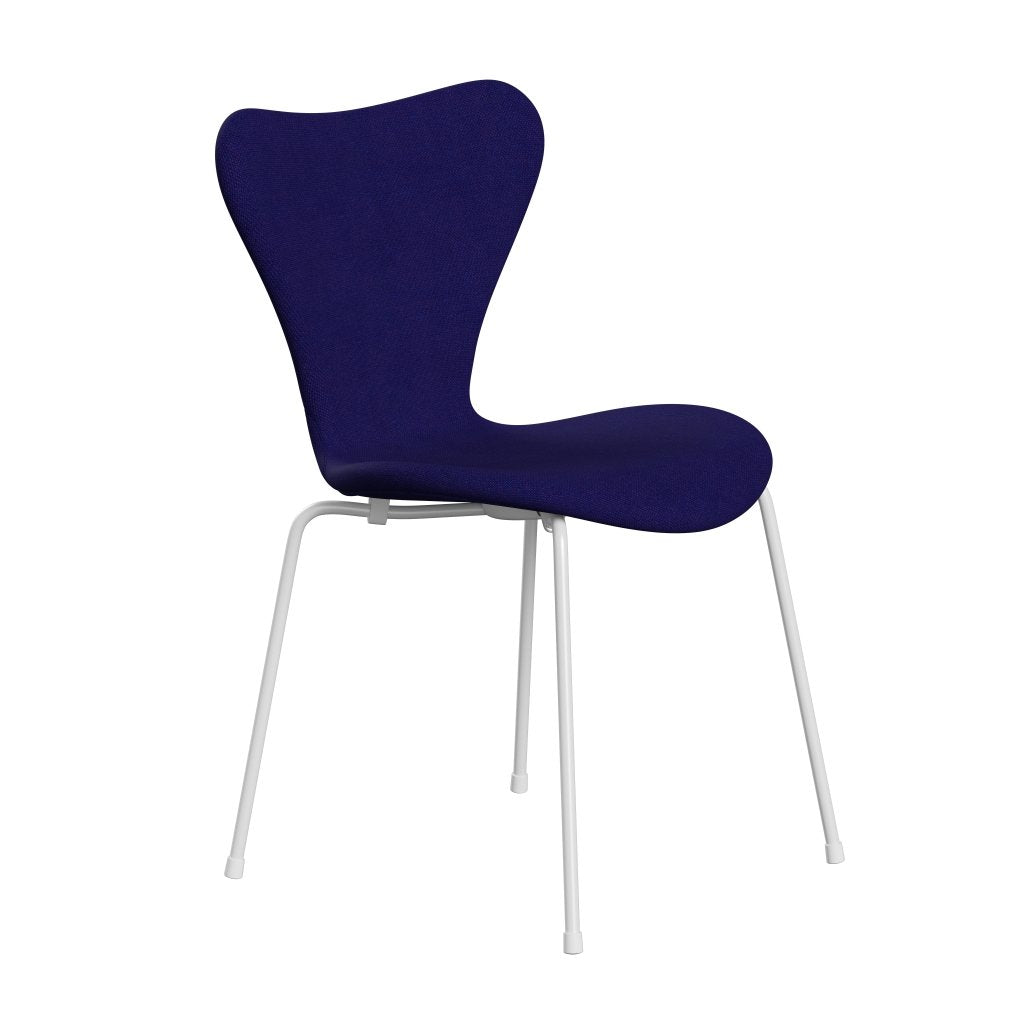 Fritz Hansen 3107 Chair Full Upholstery, White/Hallingdal Violet Dark