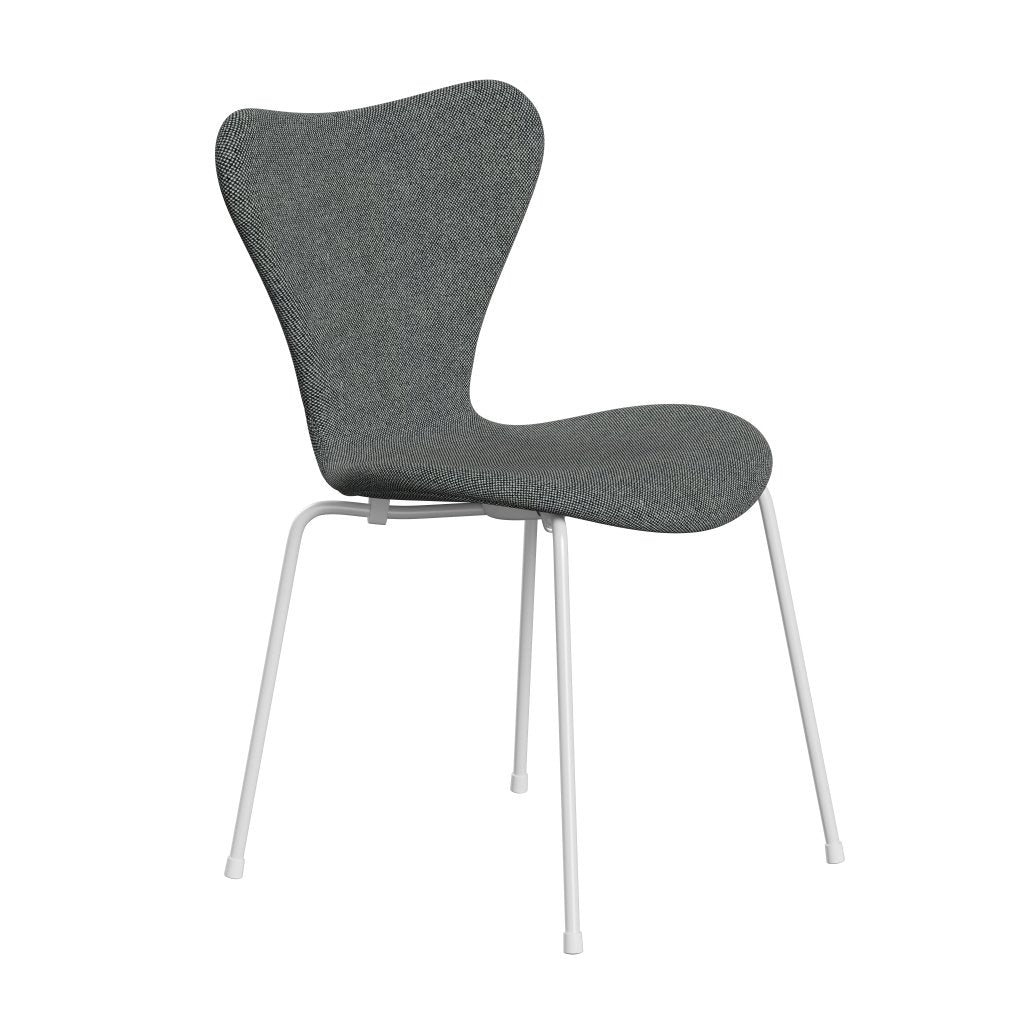 Fritz Hansen 3107 Chair Full Upholstery, White/Hallingdal White Black