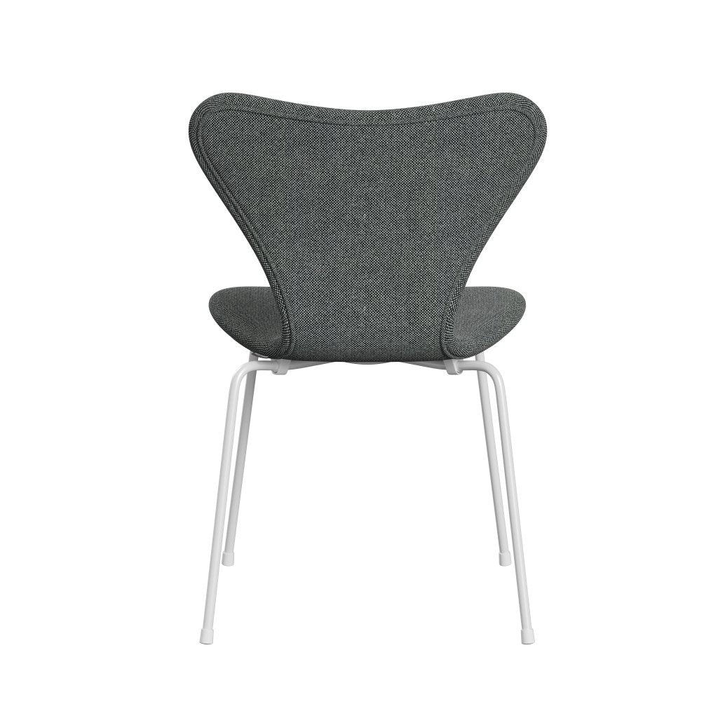 Fritz Hansen 3107 Chair Full Upholstery, White/Hallingdal White Black