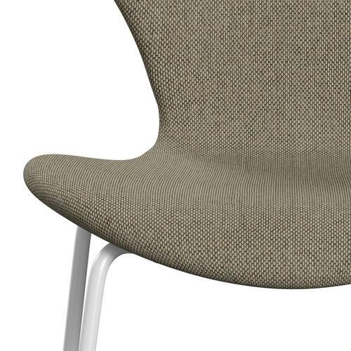 Fritz Hansen 3107 Chair Full Upholstery, White/Re Wool Light Beige/Natural